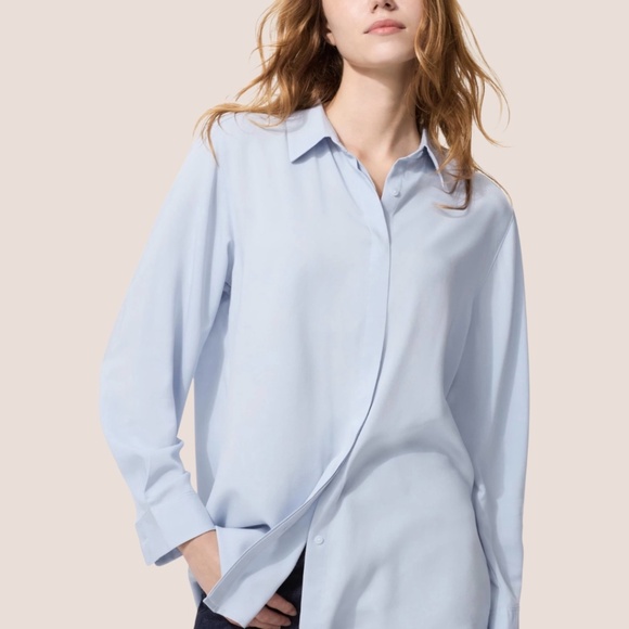 UNIQLO Rayon Pale Blue Long Sleeve Button Front Blouse US Sz XL - Picture 10 of 11